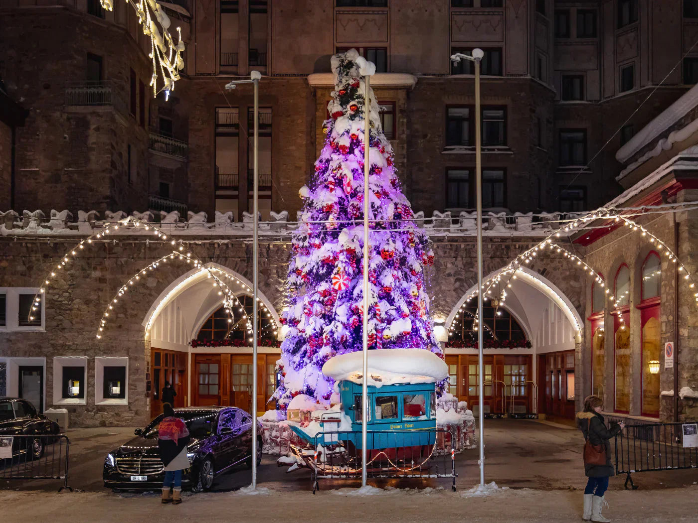 Twinkly Pro showcases Christmas lighting solutions for businesses